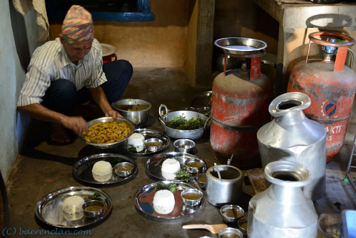 Dal Bhat Unser Essen Zubereitung